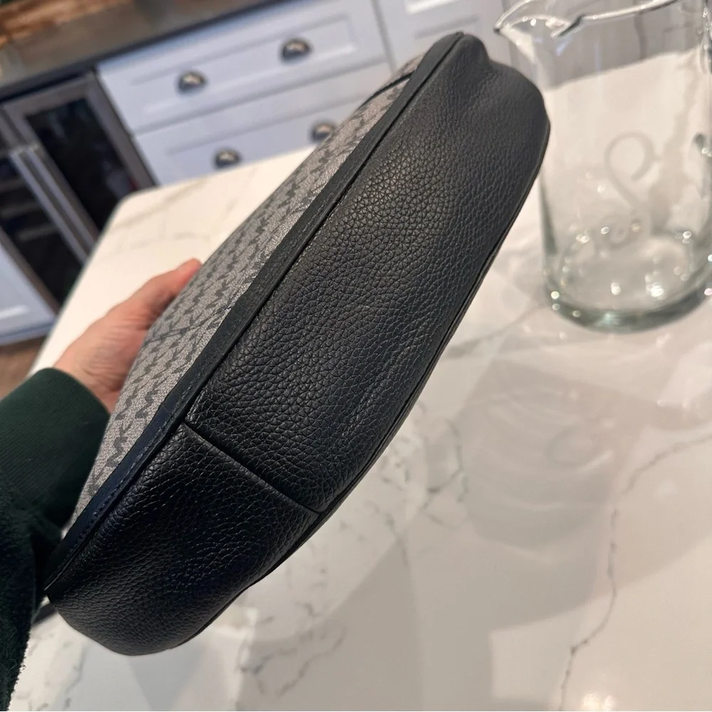 Michael Kors Lydia Large Hobo Bag Purse Signature MK Logo Black Shoulder Bag NEW - Picture 6 of 16